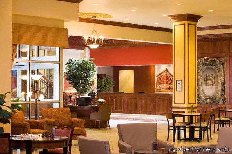 Hilton Scranton & Conference Center Hotel Restaurant photo